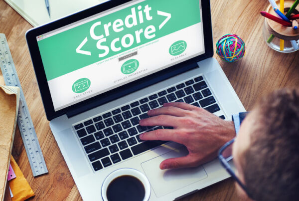 Credit score and errors online